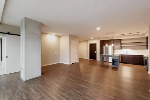 811 Washington Ave S, Minneapolis, MN 55415