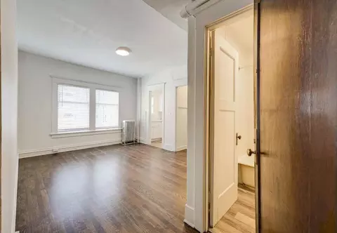 2014 4th Ave, Seattle, WA 98121