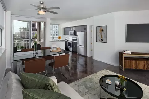 501 SE 2nd St, Fort Lauderdale, FL 33301 photo 14