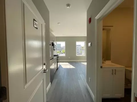 57 Shirley Ave, Revere, MA 02151