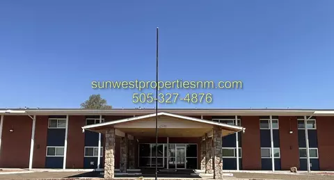 2400 N Dustin Ave, Farmington, NM 87401
