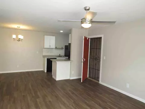 201 N Wilmot Rd, Tucson, AZ 85711