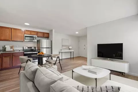 808 Chesapeake St SE, Washington, DC 20032