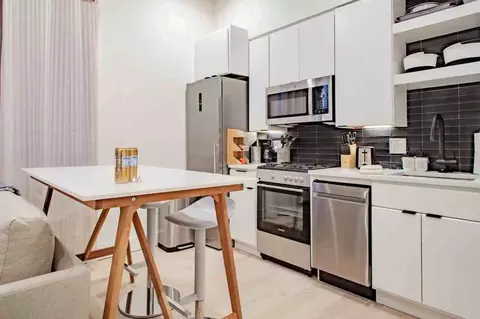 1425 P St NW, Washington, DC 20005 photo 7