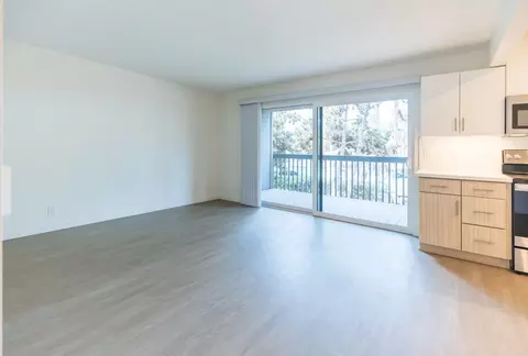 615 Stratford Ct, Del Mar, CA 92014
