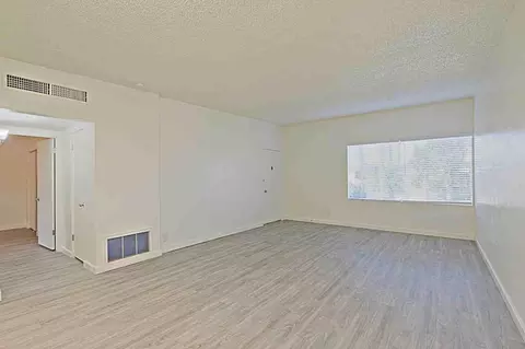 301 W Medlock Dr, Phoenix, AZ 85013 photo 11