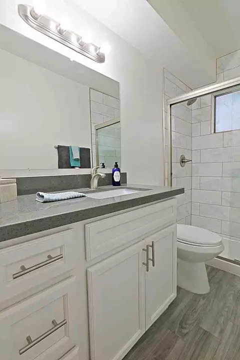 301 W Medlock Dr, Phoenix, AZ 85013 photo 15