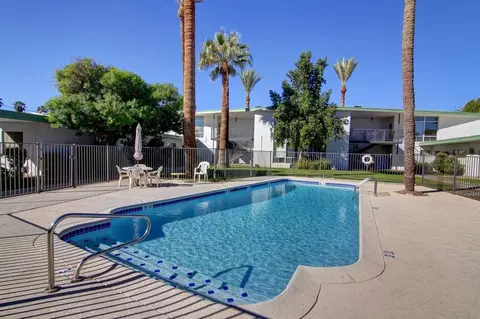 301 W Medlock Dr, Phoenix, AZ 85013 photo 3