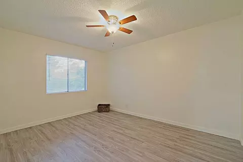 301 W Medlock Dr, Phoenix, AZ 85013 photo 13