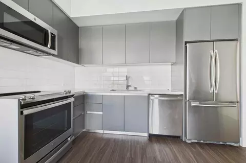 6630 W Sunset Blvd, Los Angeles, CA 90028