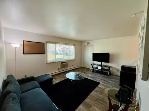 n113w15511 Francese Dr, Germantown, WI 53022 photo 2