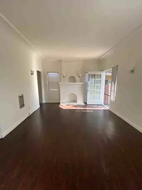 1702 Pacific Ave, Long Beach, CA 90813 photo 3