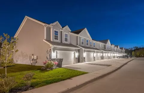 1598 SW Twin Gates Dr, Ankeny, IA 50023