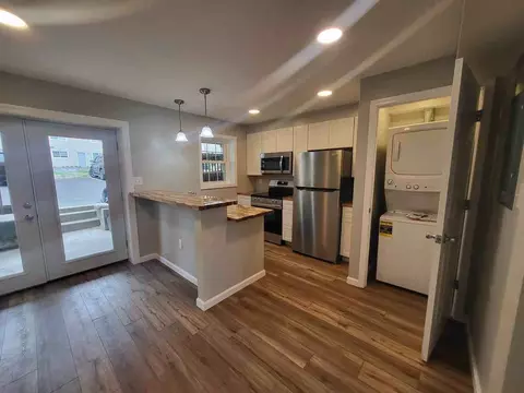 515 Davis St, Radford, VA 24141