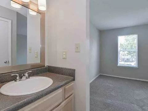 8924 Langwood Dr, Raleigh, NC 27613 photo 39