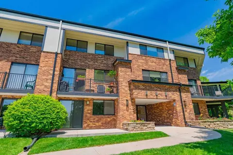 2602 Arbor Dr, Madison, WI 53711
