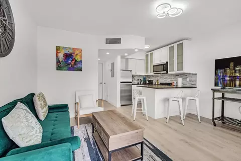 1634 SW 4th Ave, Fort Lauderdale, FL 33315
