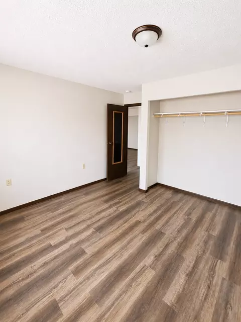 808 Hills Ave, Jackson, MN 56143 photo 16