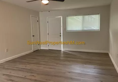 2400 N Dustin Ave, Farmington, NM 87401