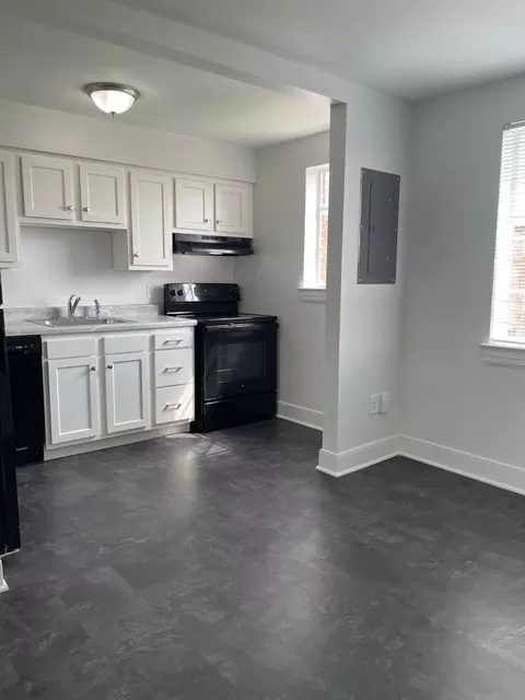 2325 Memorial Ave SW, Roanoke, VA 24015