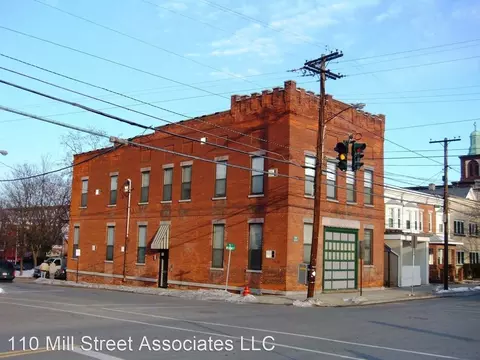 113 Mill St, Poughkeepsie, NY 12601