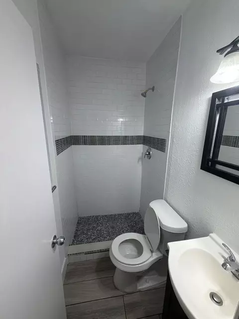 1145 NW 3rd St, Miami, FL 33128 photo 5