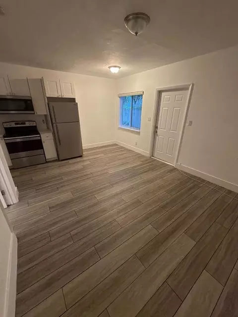 1145 NW 3rd St, Miami, FL 33128 photo 2
