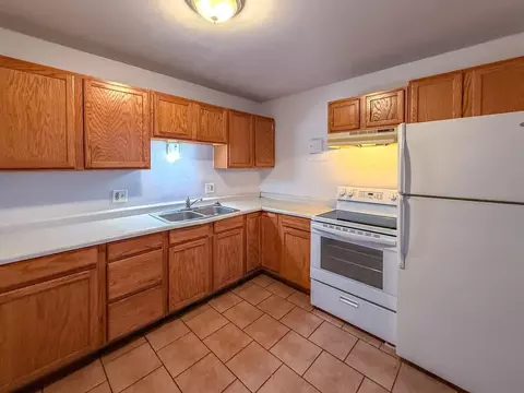 1420 S Pennsylvania Ave, Lansing, MI 48910