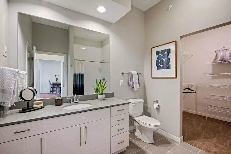  8045 Metcalf Ave, Overland Park, KS 66204 photo 22