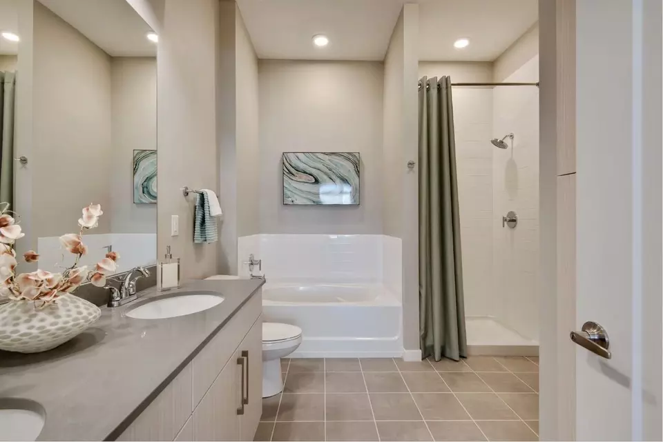  8045 Metcalf Ave, Overland Park, KS 66204 photo 30