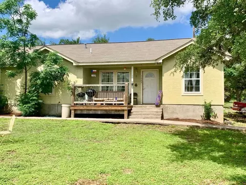 1629 Gordon St, San Marcos, TX 78666