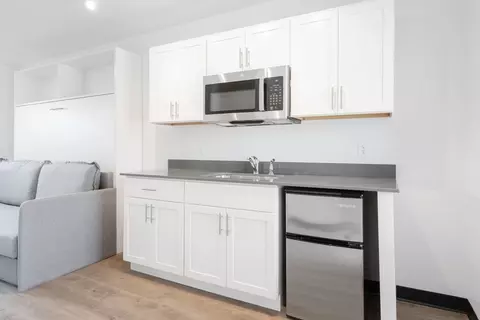 4711 University Ave, Cedar Falls, IA 50613 photo 3