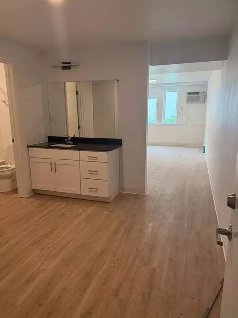 4711 University Ave, Cedar Falls, IA 50613 photo 9