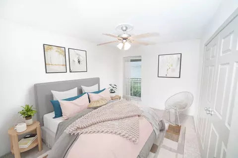 400 Greens Rd, Houston, TX 77060 photo 6