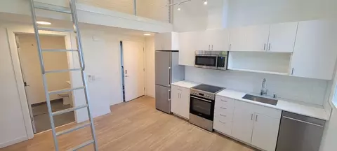 1714 14th Ave, Seattle, WA 98122