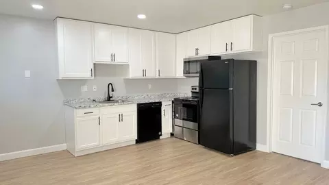 175 E Grove St, Reno, NV 89502