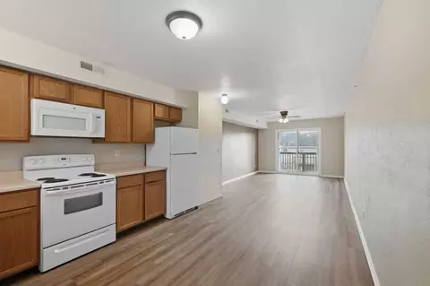 100 Pinnacle Height Dr, Morgantown, WV 26505