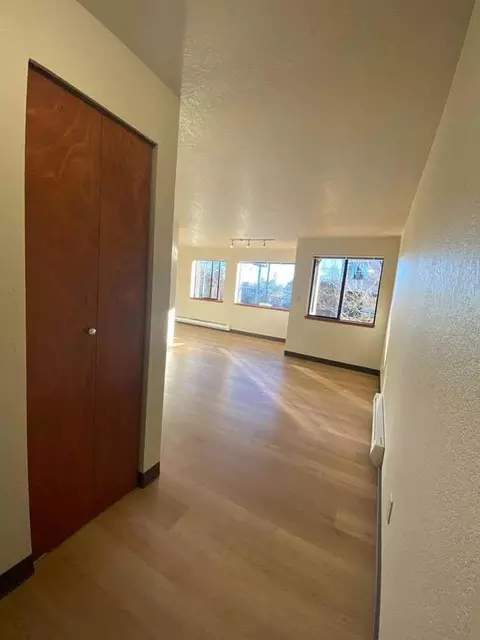 1314 Spring St, Seattle, WA 98104