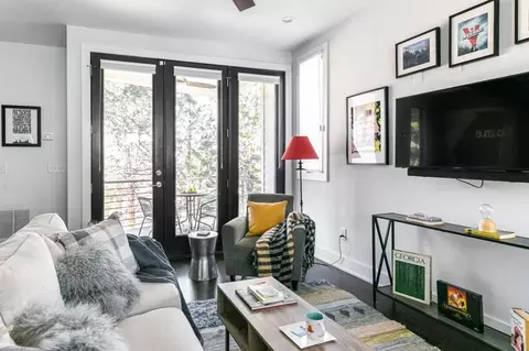 Barnett St Ne, Atlanta, GA 30306