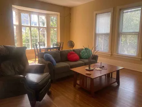 128 Gibbs St, Rochester, NY 14605