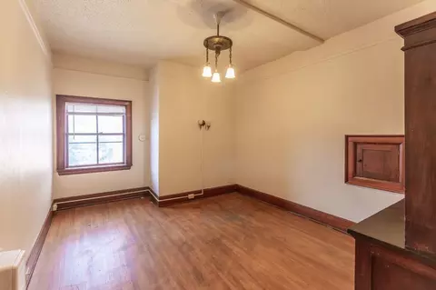 909 SW 12th Ave, Portland, OR 97205