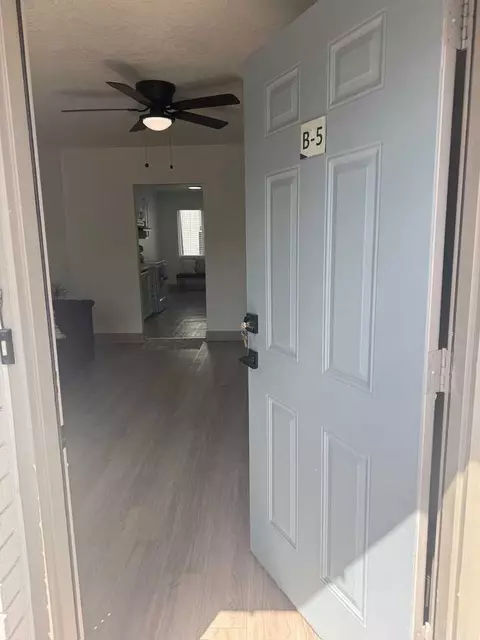 340 E Gordon Ln, Murray, UT 84107
