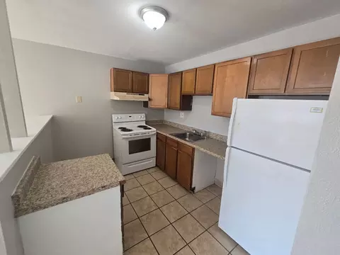 1726 Clemson Dr, Colorado Springs, CO 80909