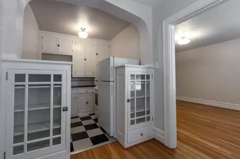 228 NW 22nd Ave, Portland, OR 97210
