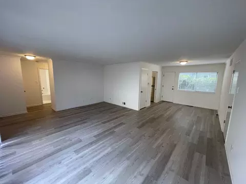 2018 Trousdale Dr, Burlingame, CA 94010