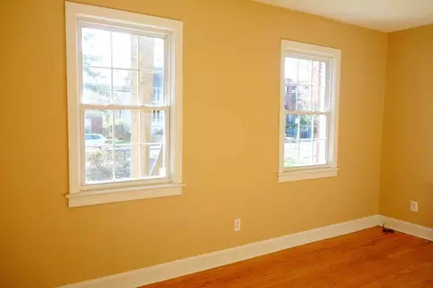 8413 Flower Ave, Takoma Park, MD 20912