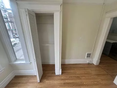 290-292 290-292 14th Street 1799 Mission St, San Francisco, CA 94103