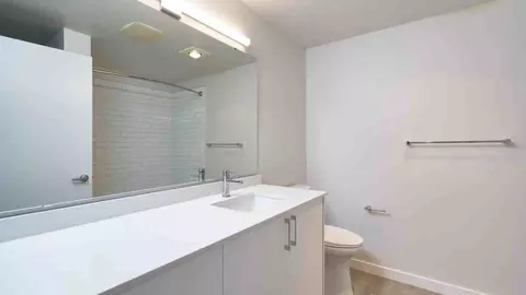 301 Minor Ave N, Seattle, WA 98109 photo 21