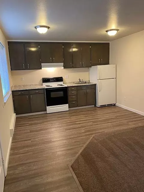21323 80th Ave W, Edmonds, WA 98026