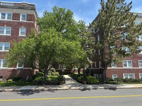 101 Summer St, Malden, MA 02148